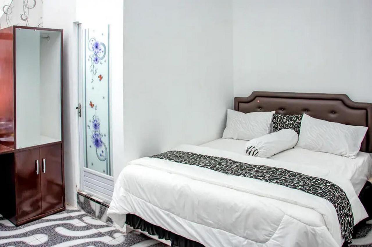 Samar Wulu Guest House Syariah Mitra Reddoorz Near Ketapang Ketapang  Exteriér fotografie